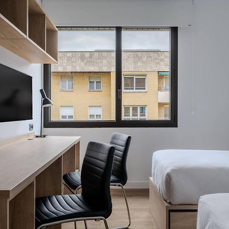 Micampus Pamplona Student Residence エクステリア 写真