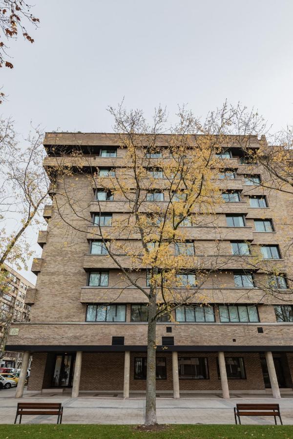 Micampus Pamplona Student Residence エクステリア 写真