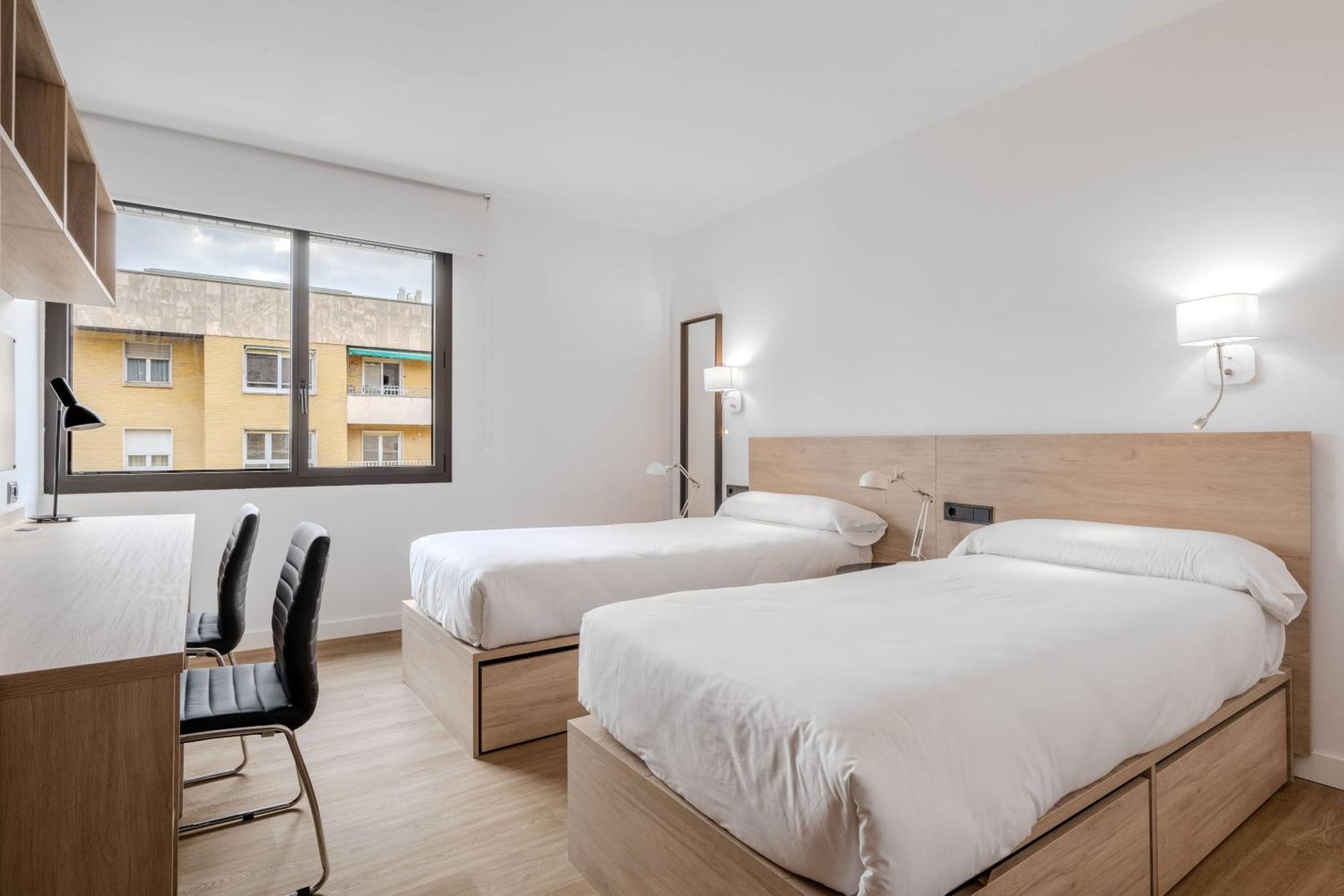 Micampus Pamplona Student Residence エクステリア 写真
