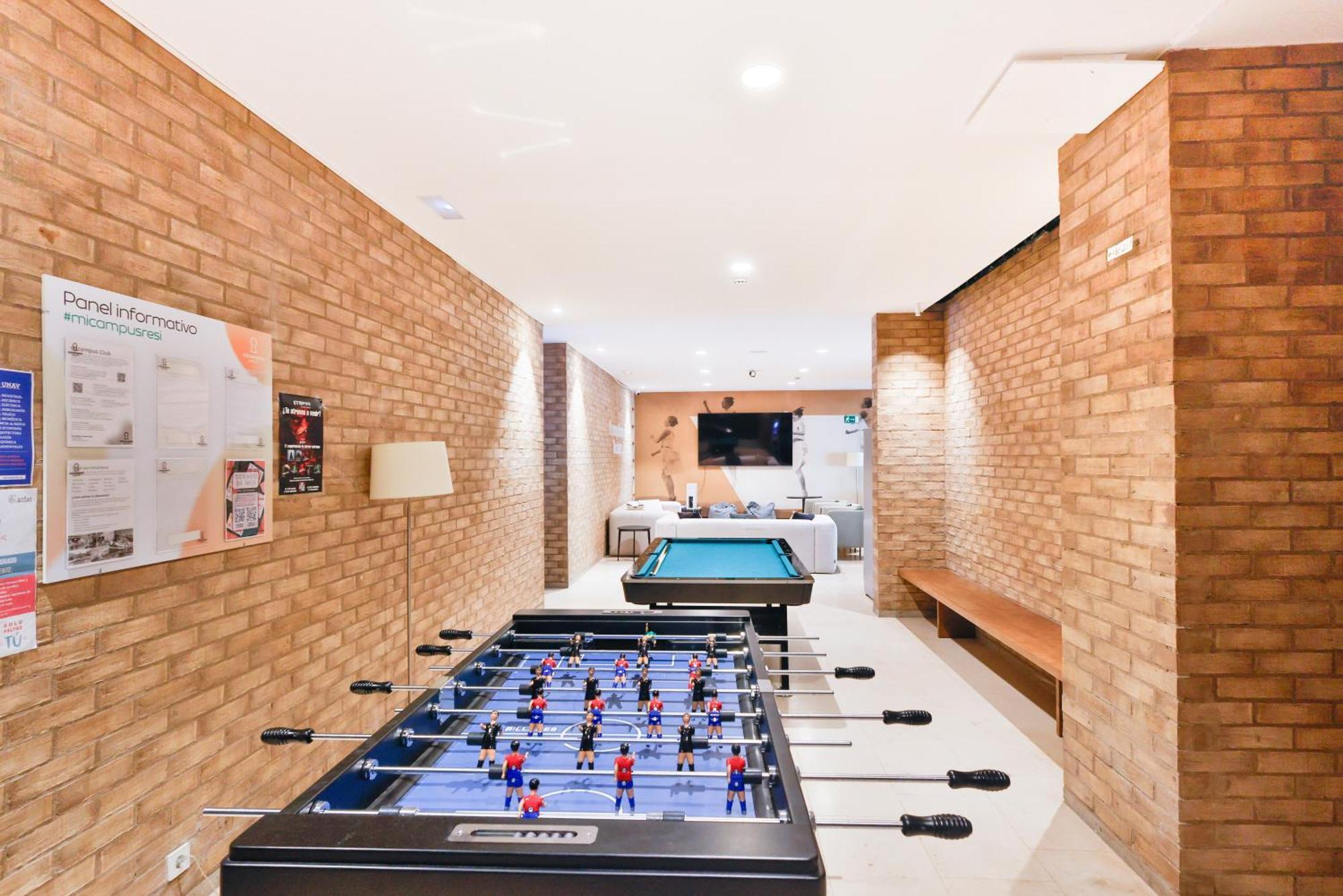 Micampus Pamplona Student Residence エクステリア 写真